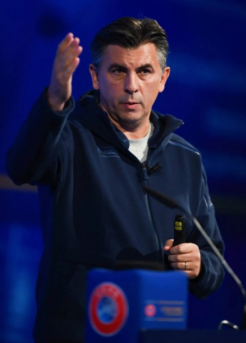 Ionuţ Lupescu îşi continuă turul de forţă. Astăzi e prezent la Arad!