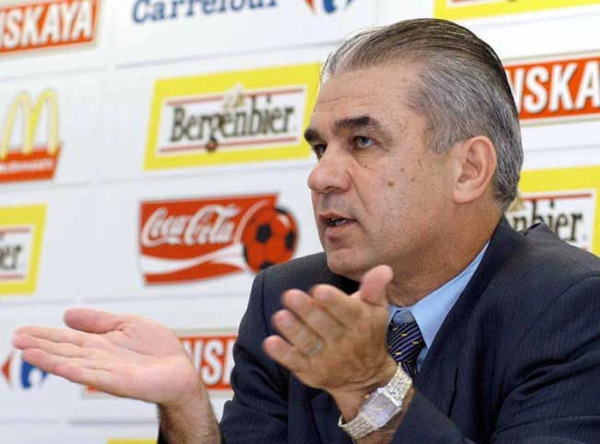 IORDĂNESCU E "OUT" DE LA NAŢIONALĂ. VINE ANTRENOR STRĂIN