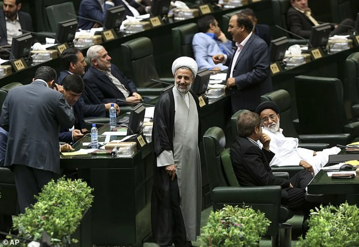Iran: 23 de parlamentari, infectaţi cu noul coronavirus