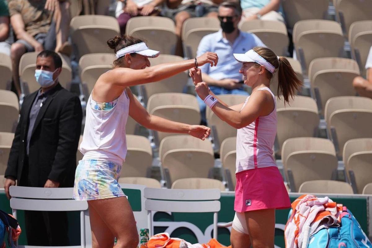 Irina Begu este semifinalistă în proba de dublu, la Roland Garros