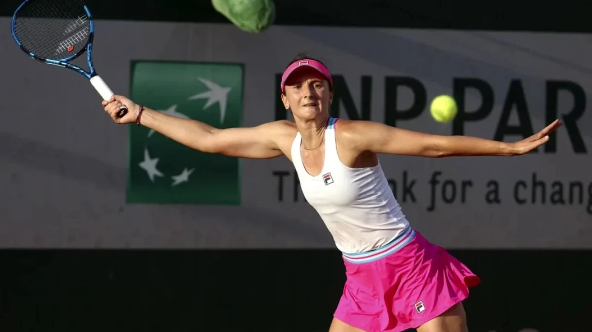 Irina Begu s-a calificat în turul trei la Roland Garros, victorie clară cu italianca Errani