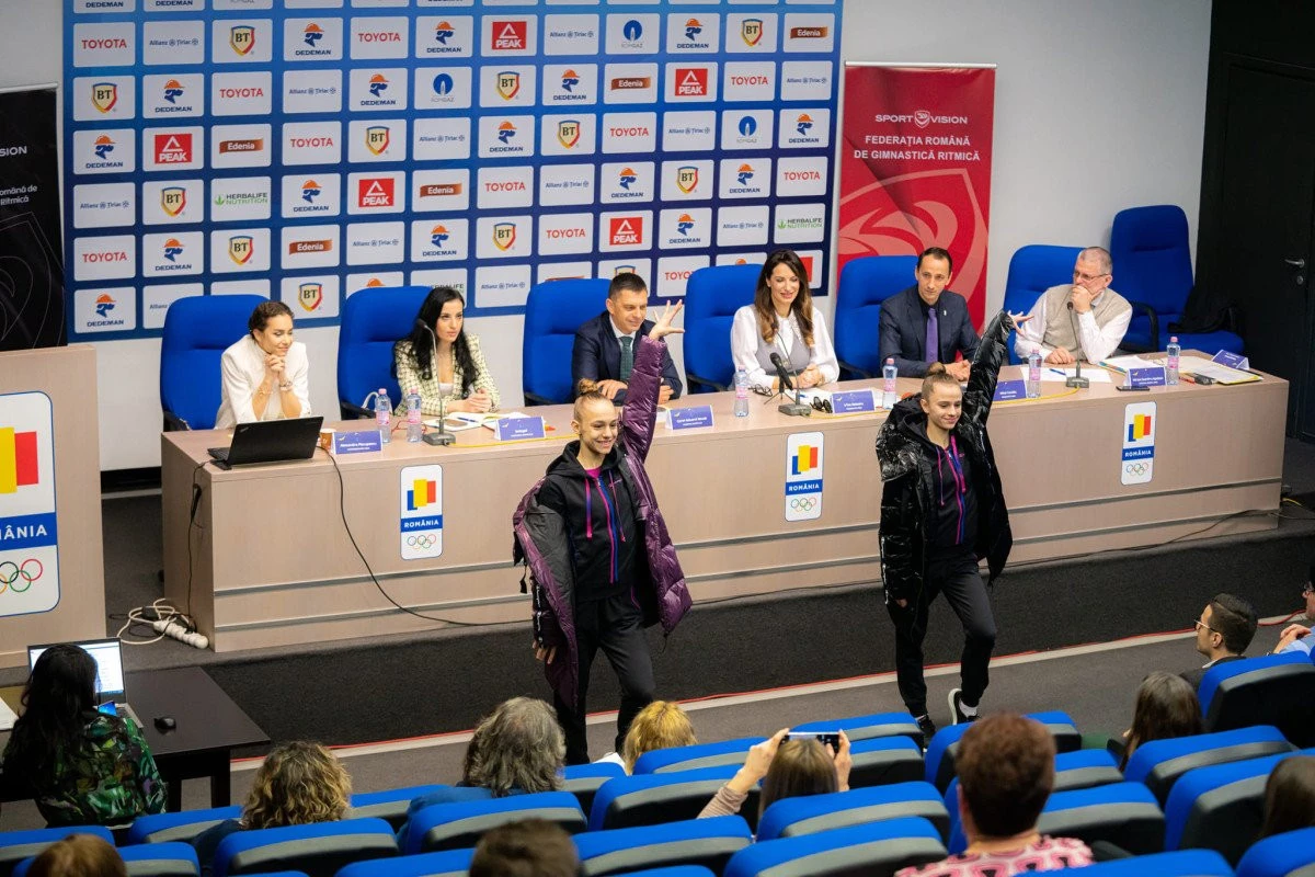 Irina Deleanu rămâne la șefia gimnasticii ritmice, Aradul are șase sportive în loturile de ansamblu