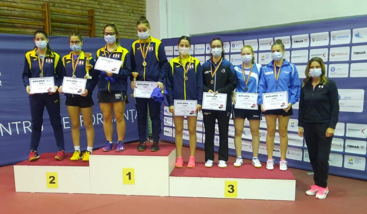 Irina Rus a urcat pe podiumul naţional al junioarelor, la tenis de masă
