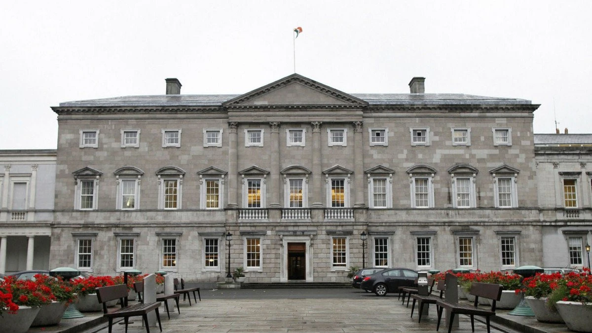 Irlanda va consulta publicul în legătură cu neutralitatea militară a ţării