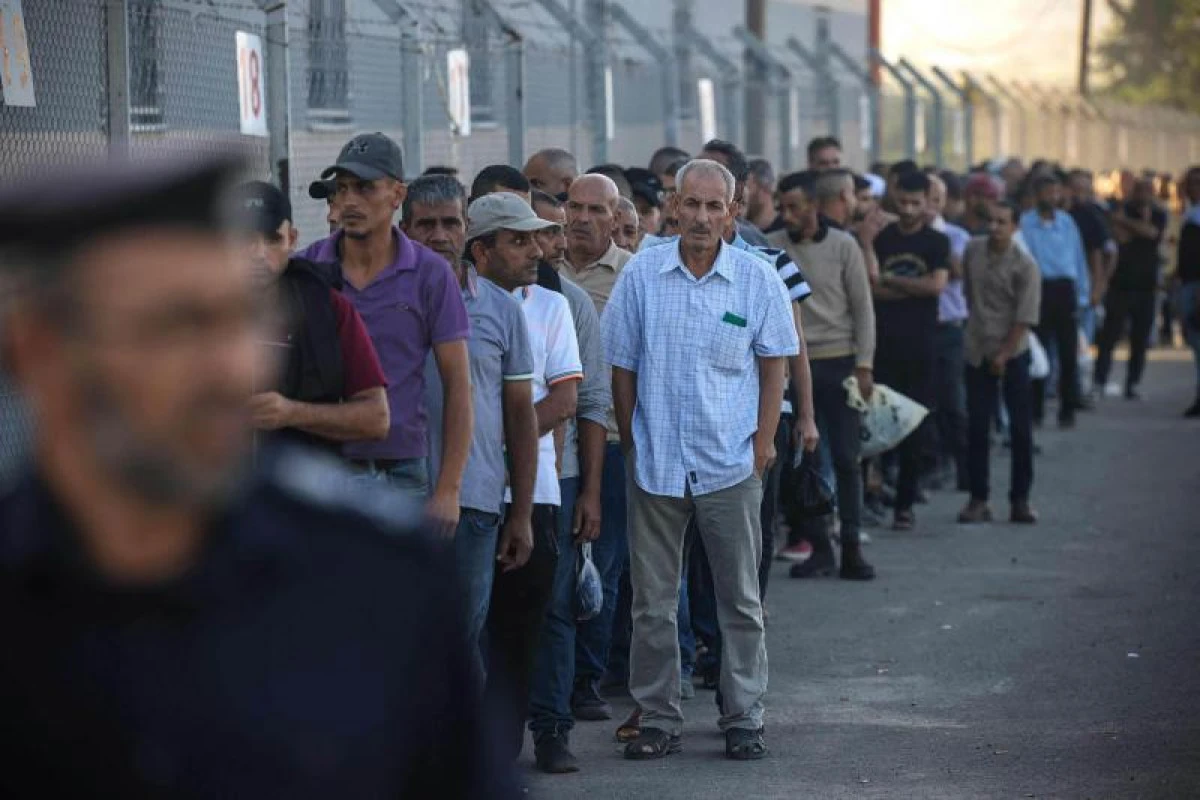 Israelul anunță returnarea muncitorilor și întreruperea oricărui contact cu Fâșia Gaza