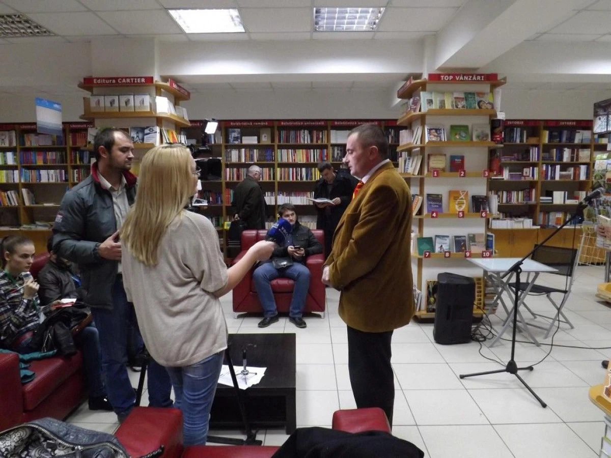 ISTORICUL ARADEAN ANTONIU MARTIN SI-A LANSAT CARTEA "MASONERIA EXPLICATA PROFANILOR" LA CHISINAU