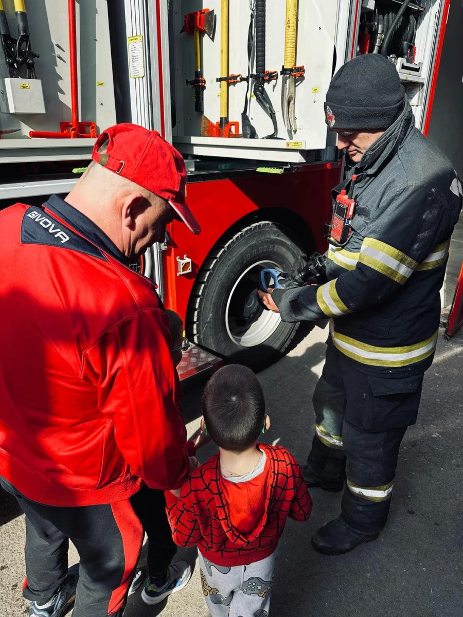 ISU Arad marchează Săptămâna Protecției Civile. Porți deschise, exerciții și activități preventive în tot județul