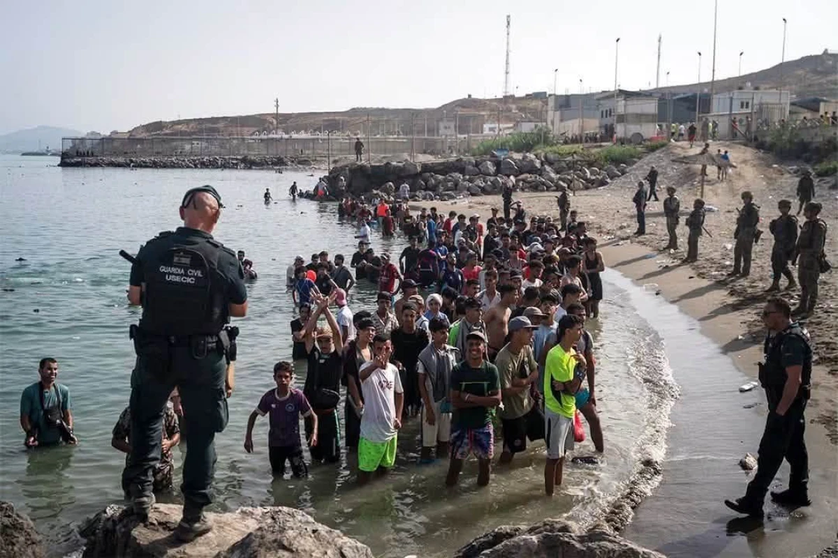 Italia vrea centre pentru migranți în afara Uniunii Europene, după modelul aplicat în Albania