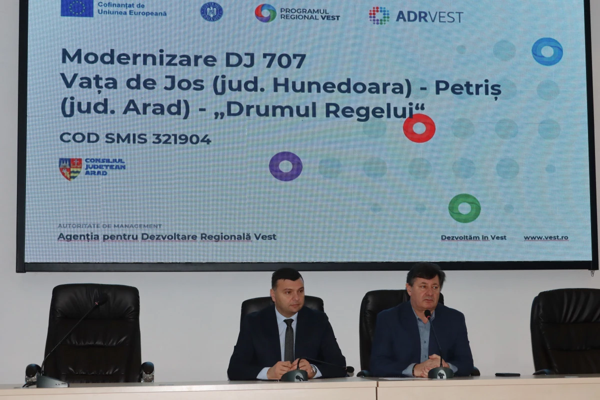 Iustin Cionca: „Cu Drumul Regelui mergem mai departe și turnăm asfalt și în vârf de munte, legăm Petrișul de Vața”
