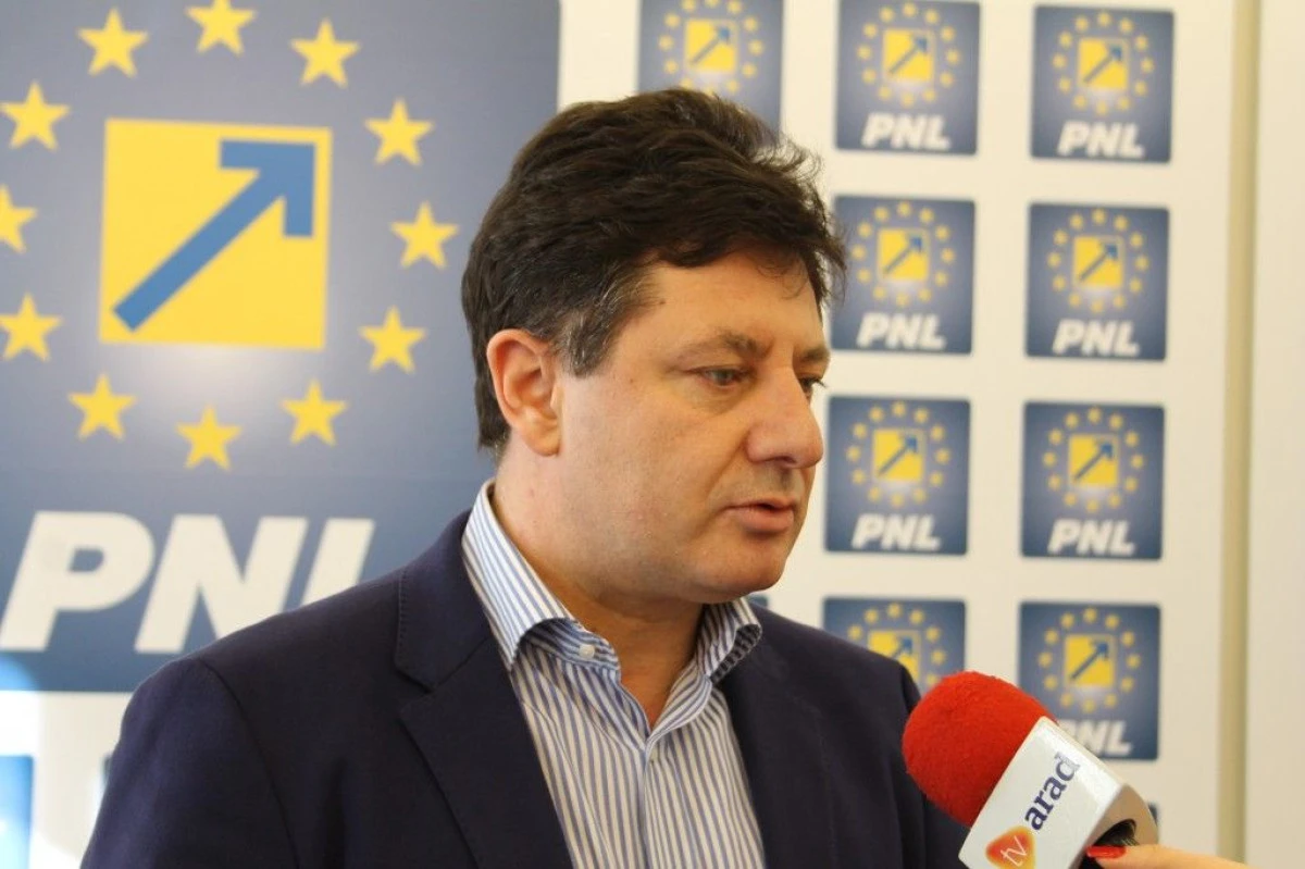 IUSTIN CIONCA: "GUVERNUL PONTA ESTE PE PRIMUL LOC IN DECLARATII SI PE ULTIMUL LOC IN ABSORBTIA FONDURILOR"