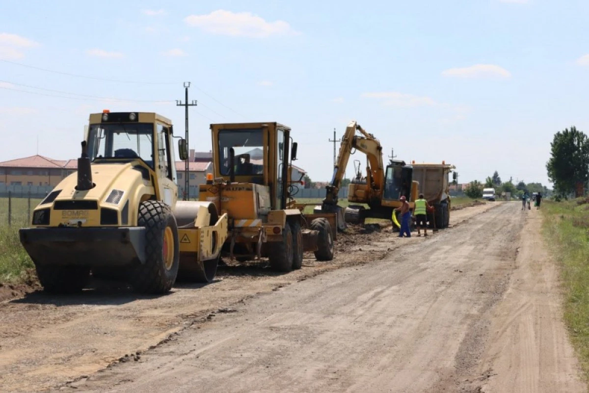 Iustin Cionca: Lucrăm la peste 90 km drum județean între Arad și Moneasa, un drum total înnoit!