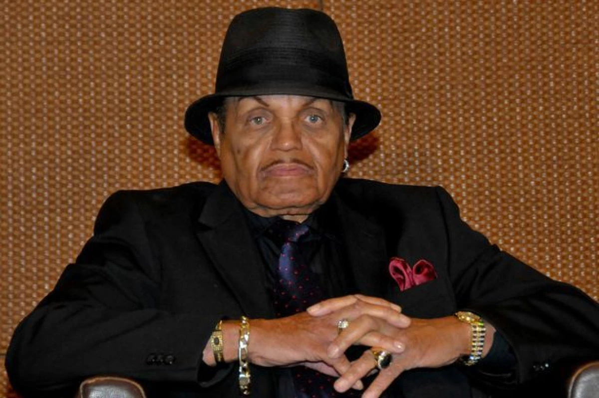 JOE JACKSON, TATAL CANTARETULUI MICHAEL JACSKON, A SUFERIT UN ACCIDENT VASCULAR CEREBRAL!