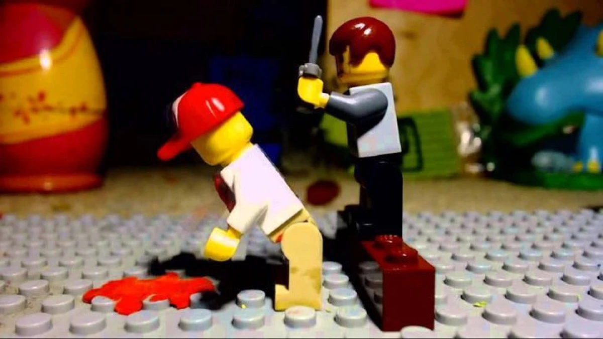 JUCĂRIILE LEGO, TOT MAI VIOLENTE