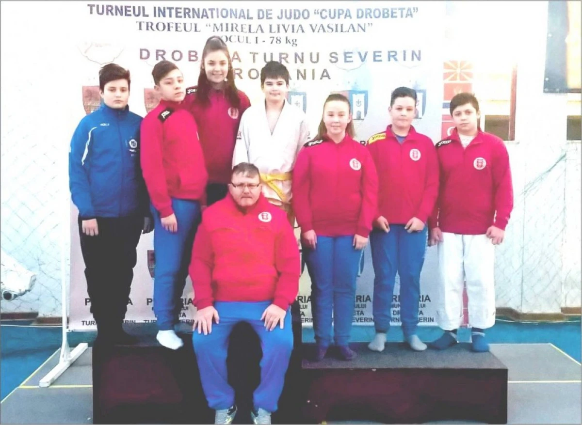 Judoka arădeni au urcat pe podium la „Cupa Severinului”