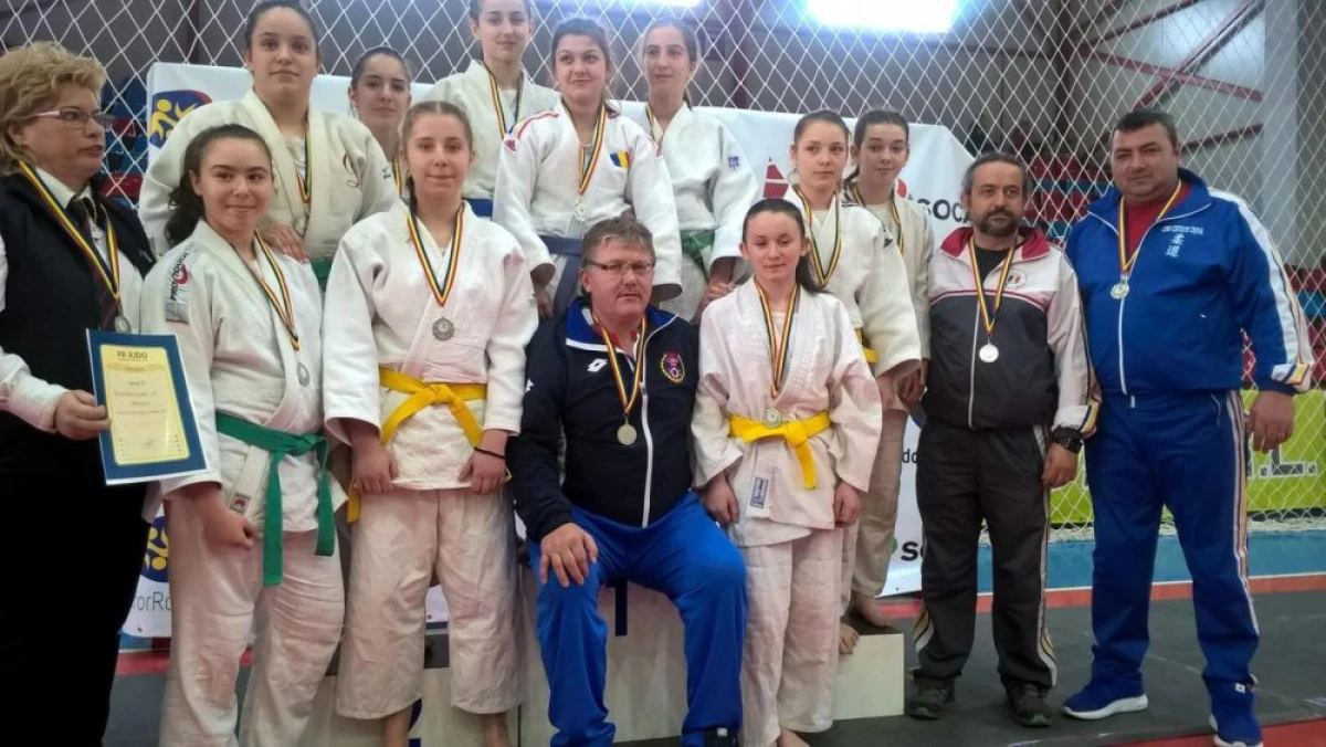 Judoka arădeni, două medalii la Naţionalele juniorilor III