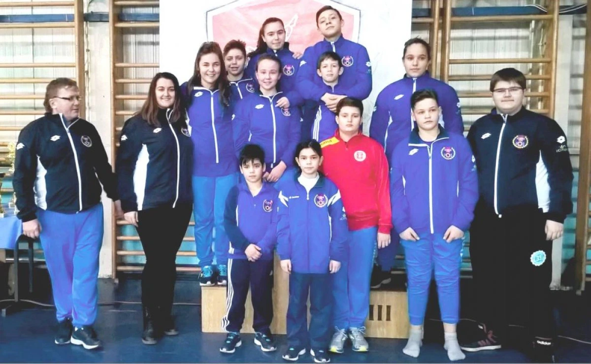 Judoka arădeni s-au remarcat pe tatami, la Temerin