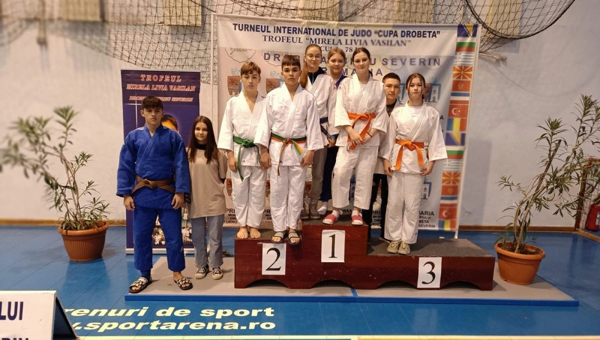 Judoka arădeni și-au făcut debutul în acest an pe tatami, cu ocazia Cupei Severinului