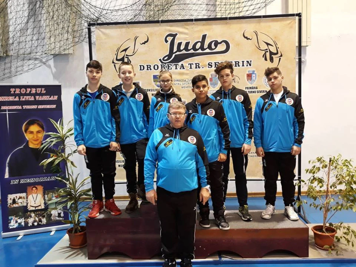 Judoka CSM-ului s-au remarcat la Cupa Severinului