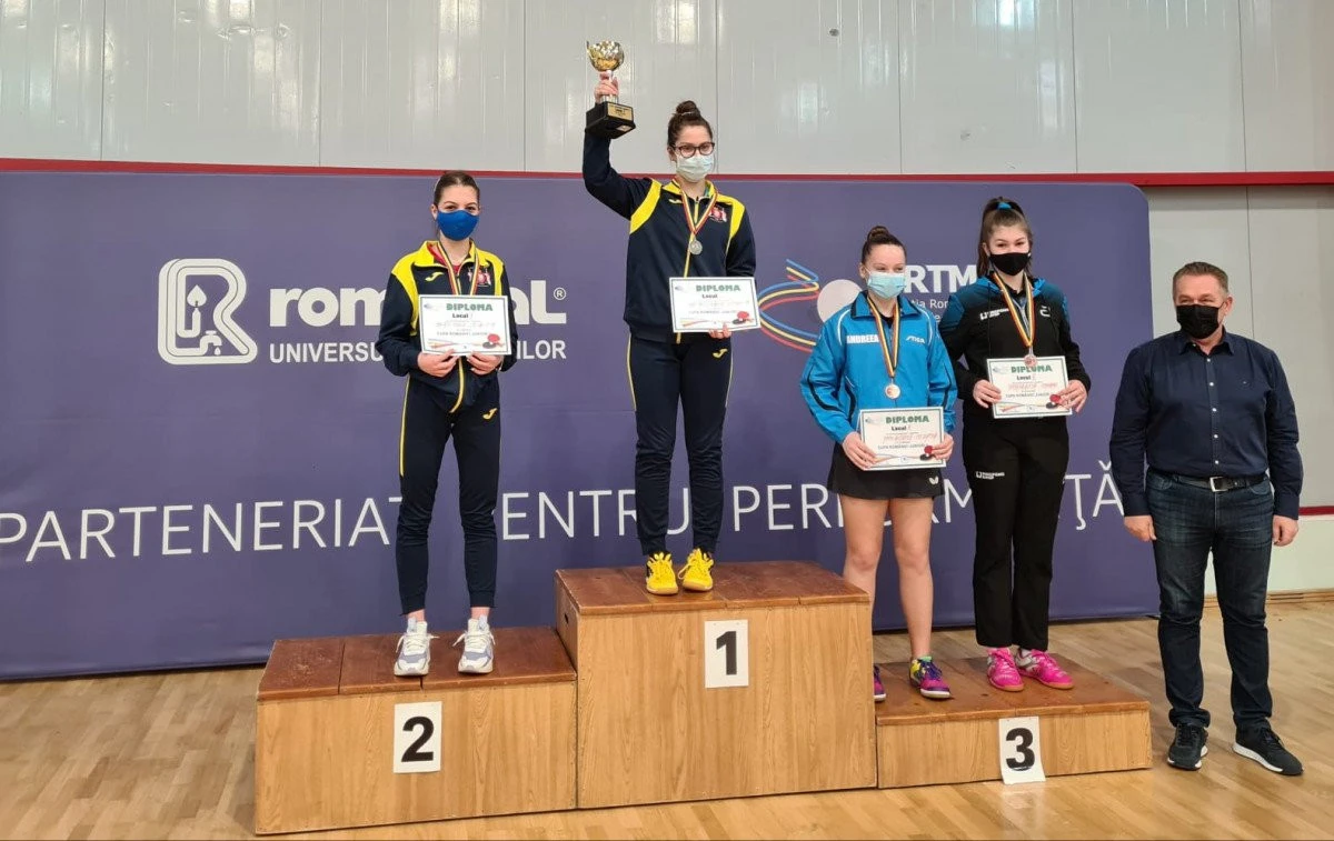 Junioara Alesia Sferlea a urcat pe podiumul Cupei României la tenis de masă