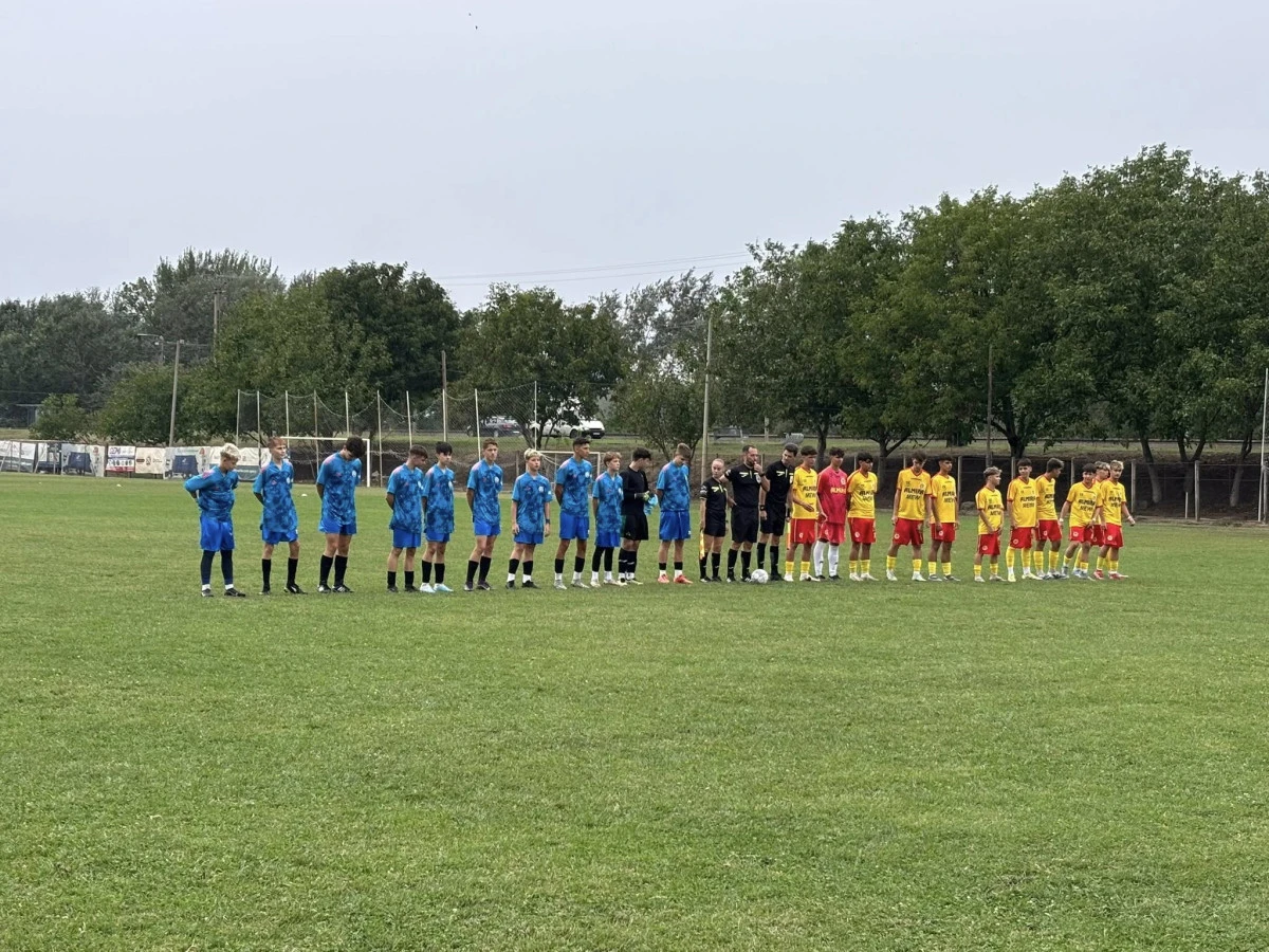 Juniorii Gloriei Arad au avut bilanț pozitiv în weekend, echipa U15 este lider în serie