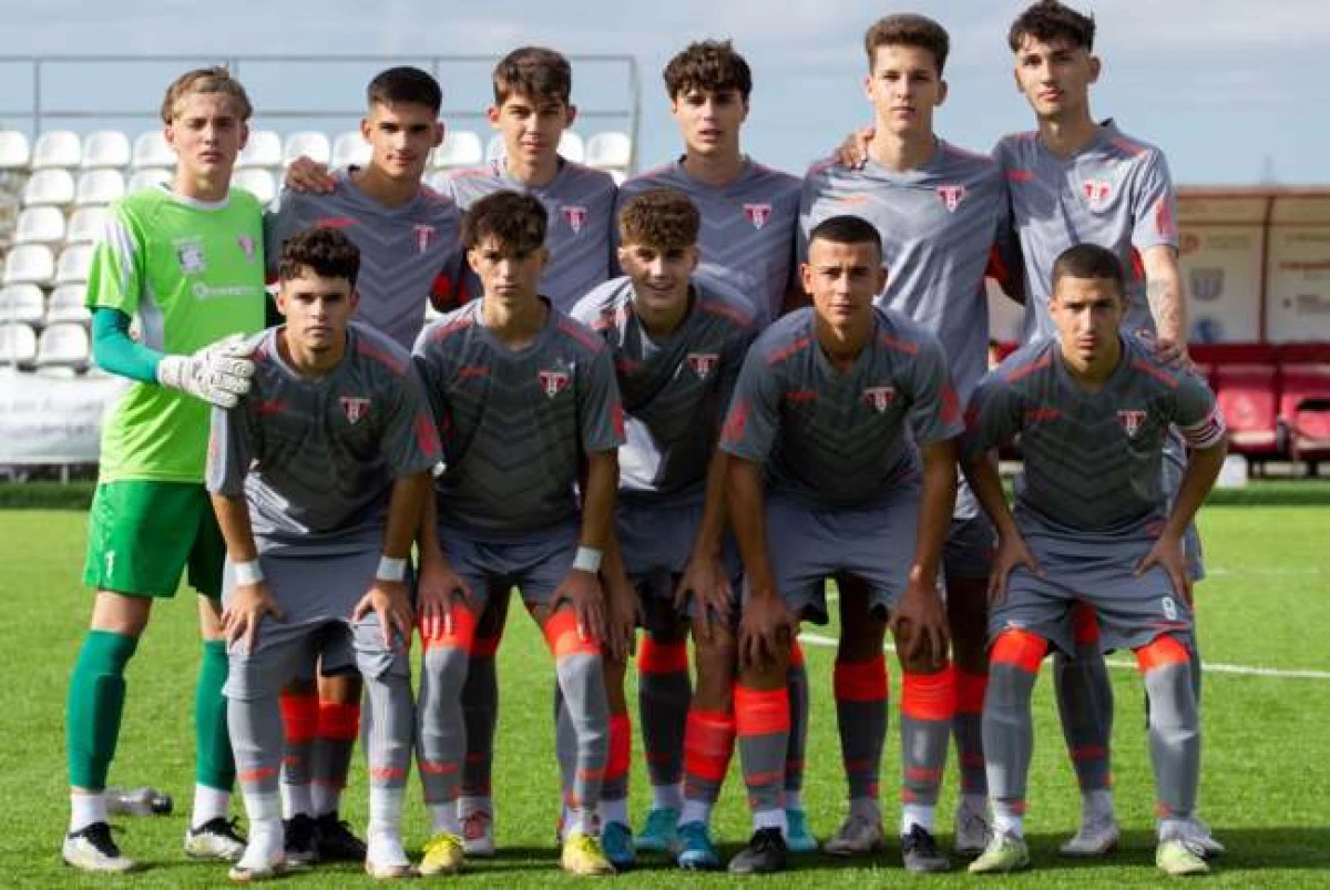 Juniorii mari ai UTA-ei au spart gheața în Liga de Tineret! Echipa U17 s-a calificat în play-off