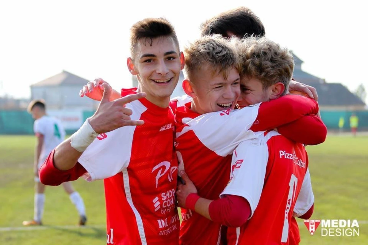Juniorii ”roş-albi” fac spectacol în Liga Elitelor