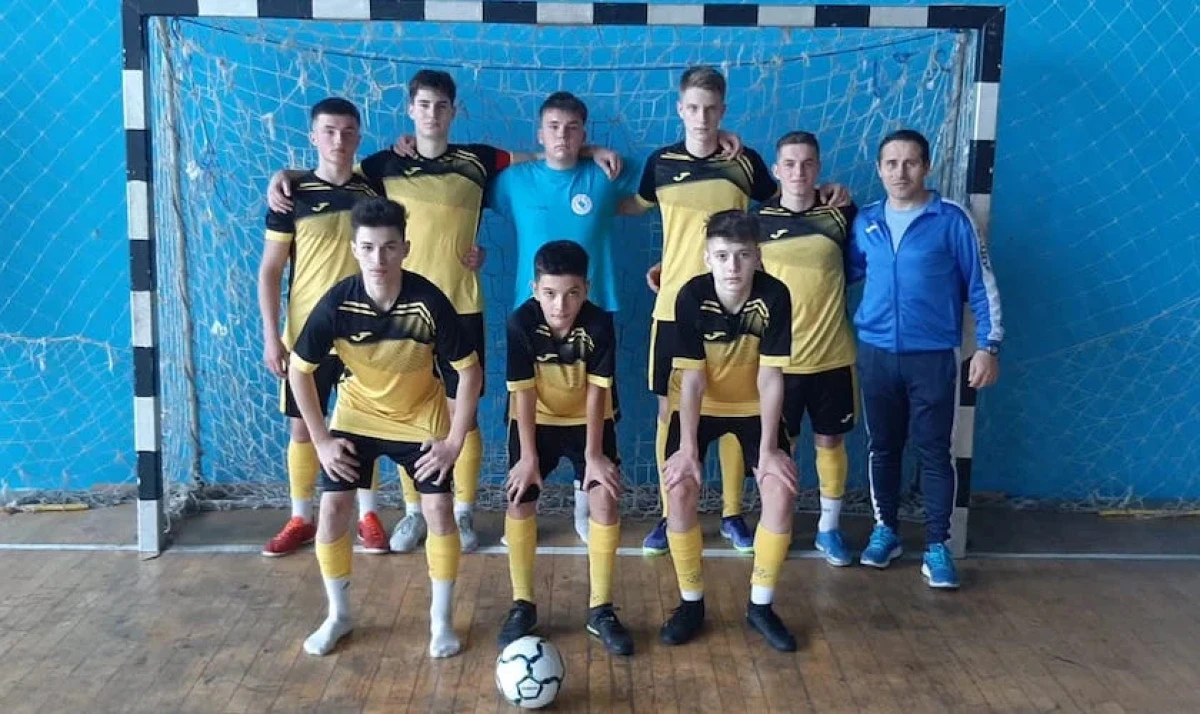 Juniorii șimăndani pregătesc meciul decisiv la futsal, de calificare în Elite