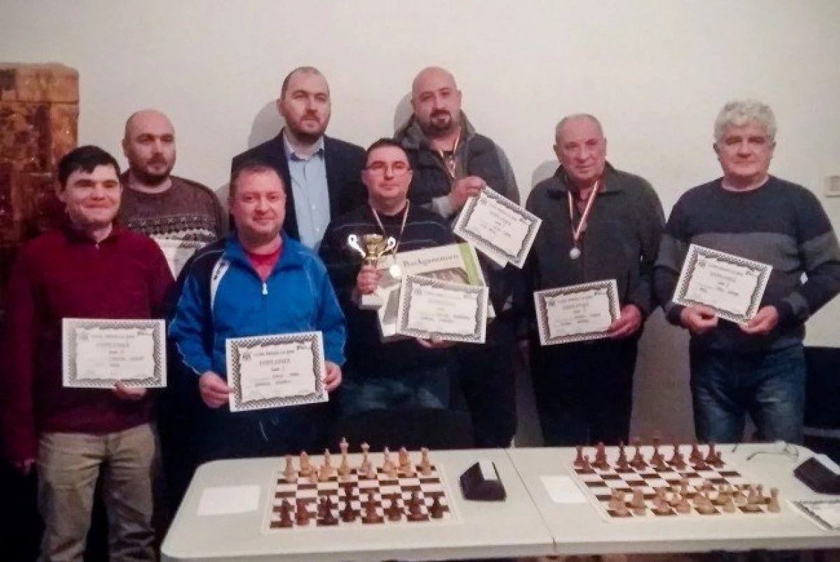 Jurnaliştii arădeni s-au înfruntat în Cupa Presei la şah