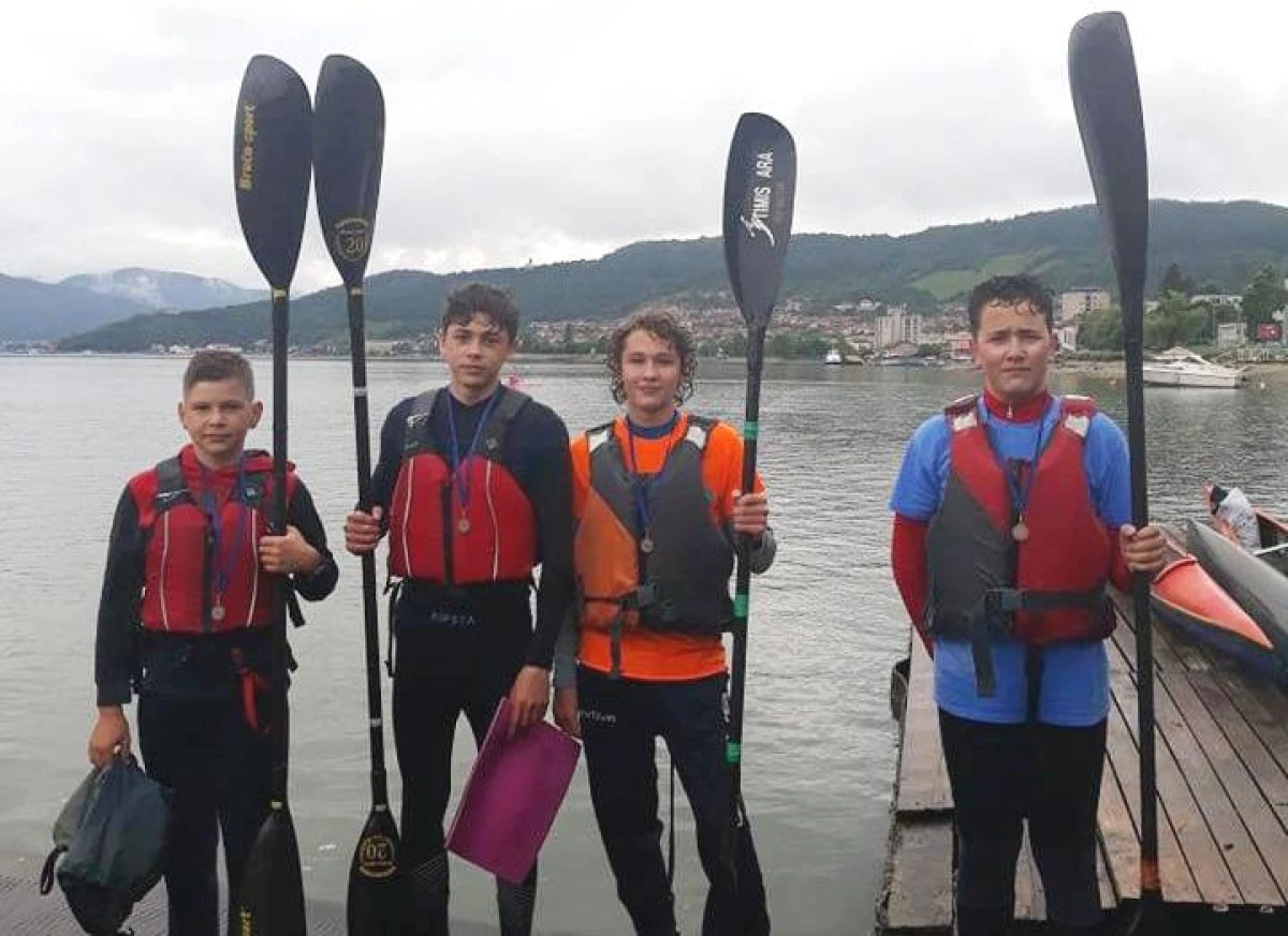 Kaiaciştii arădeni au participat la Trofeul "Porţile de Fier" (FOTO)