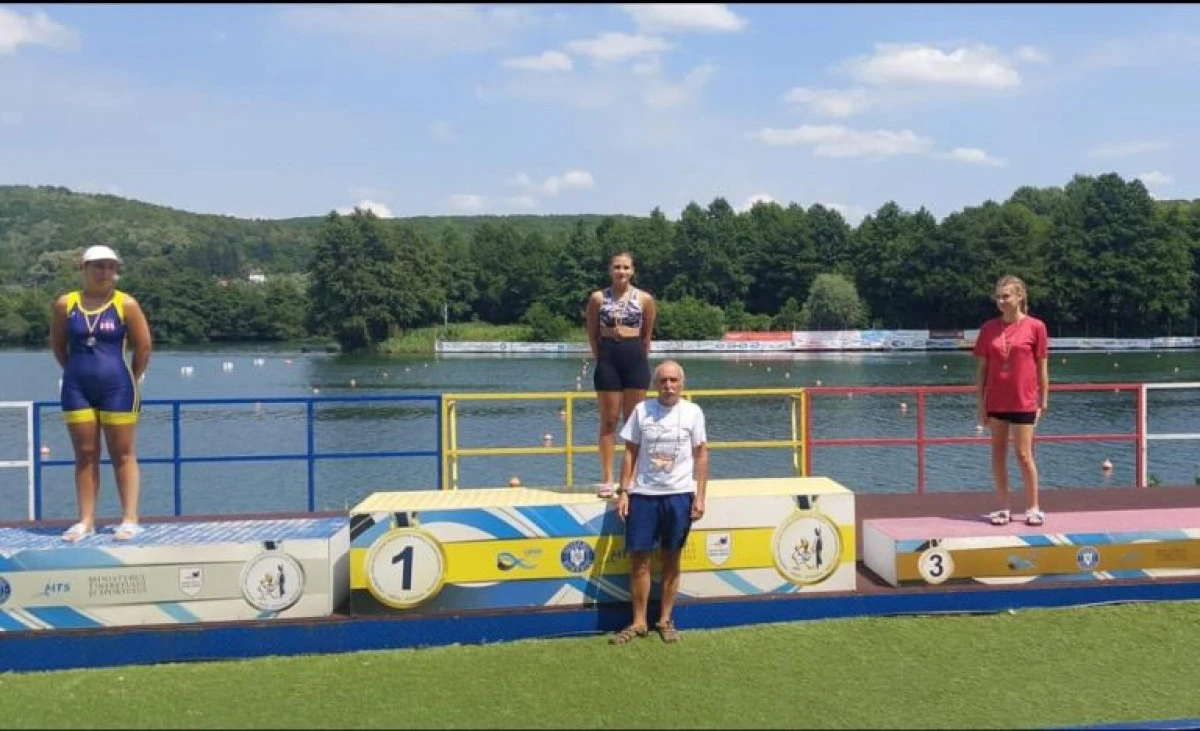 Kaiaciștii de la CSȘ Gloria Arad au urcat pe podium la Naționalele școlare