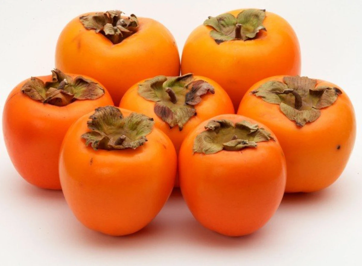 Kaki, fructul zeilor. Multiplele beneficii pentru sănătate