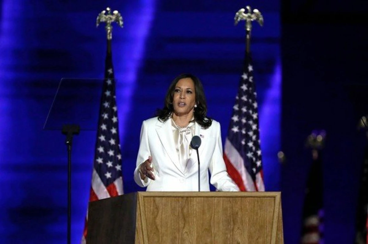 Kamala Harris se întoarce prima dată la Los Angeles ca vicepreşedintă a SUA