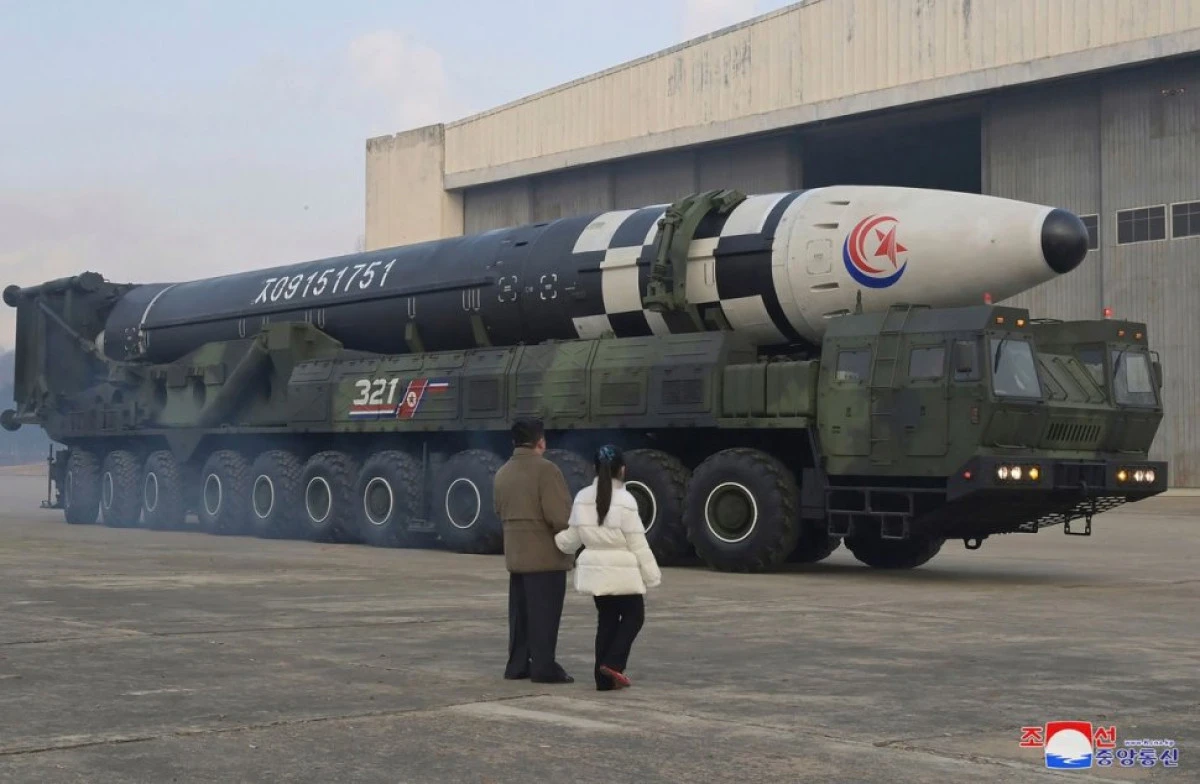 Kim Jong-un a apărut în premieră alături de fiica sa, Kim Chu-ae