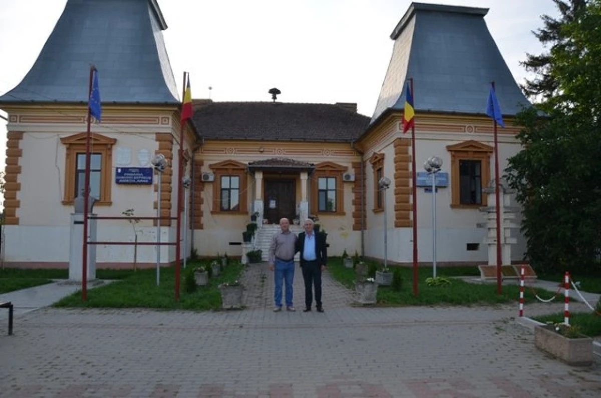 La Șepreuș, cei 264 de copii servesc zilnic o masă gratuită