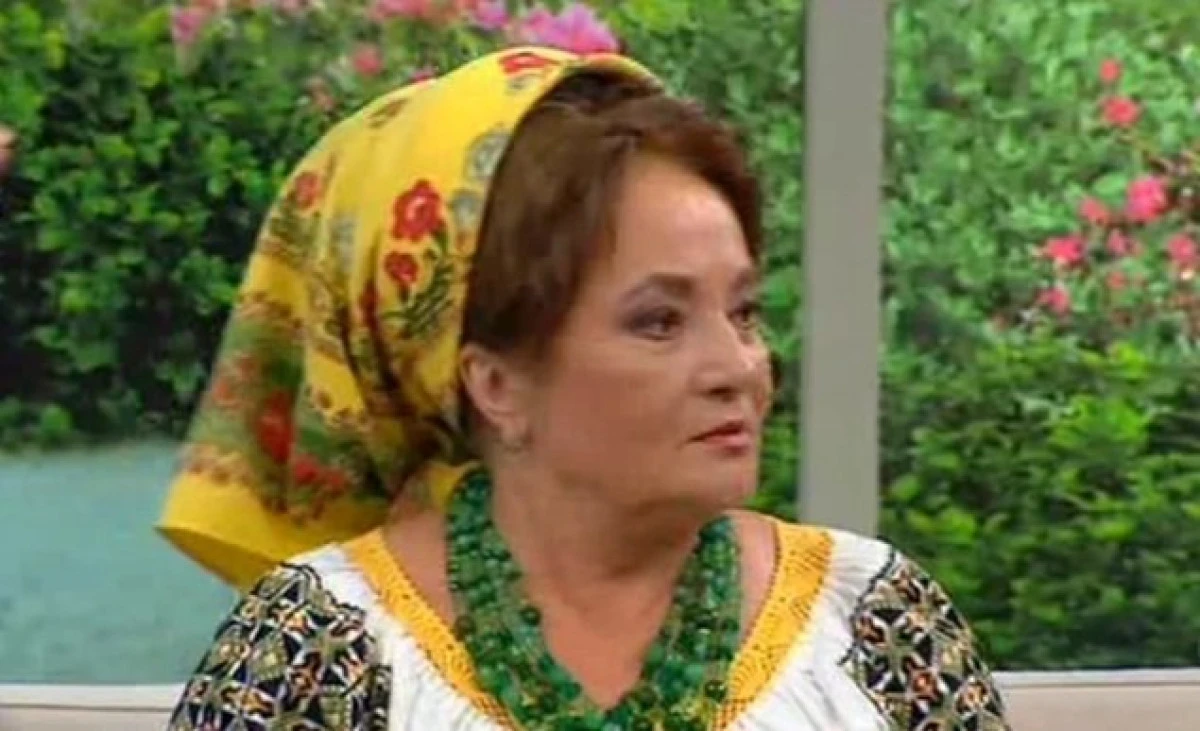 Laura Lavric și-a dat sora în urmărire la ambasade