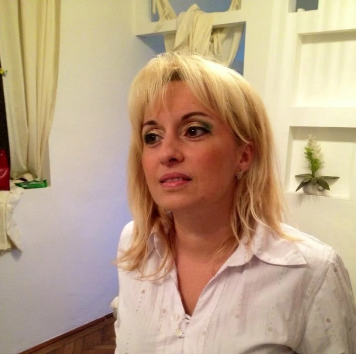 LAURA NICOLESCU, DIRECTOR DSP ARAD, A FOST DECLARATA INCOMPATIBILA DE CATRE A.N.I.