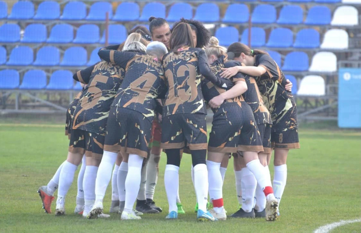 „Leoaicele” de la Piroş, la un punct de play-off: meci decisiv în ultima etapă, cu Alexandria!
