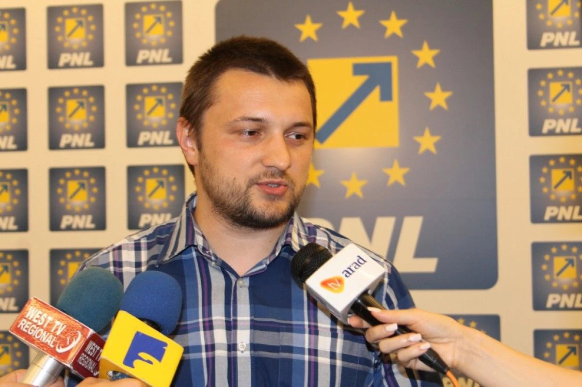 LIBERALII CHEAMA ARADENII IN STRADA, SA PROTESTEZE IMPOTRIVA GUVERNULUI PONTA