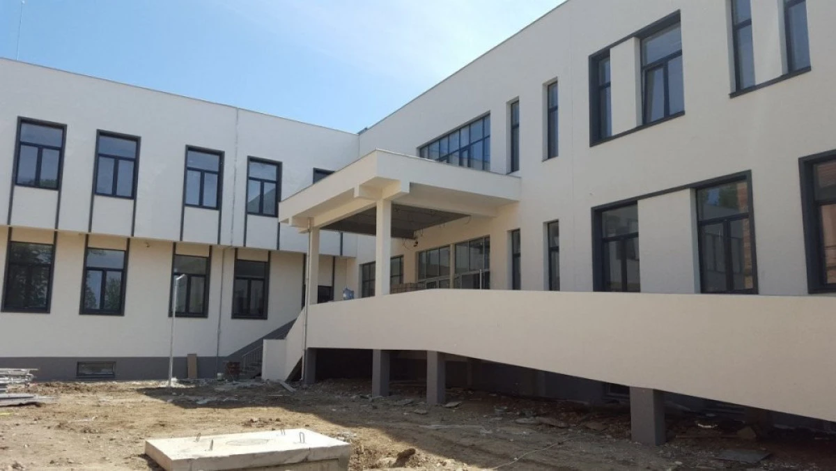 Liberalii vor să transforme noul spital din Lipova în unitate COVID! Cetățenii se opun cu vehemență