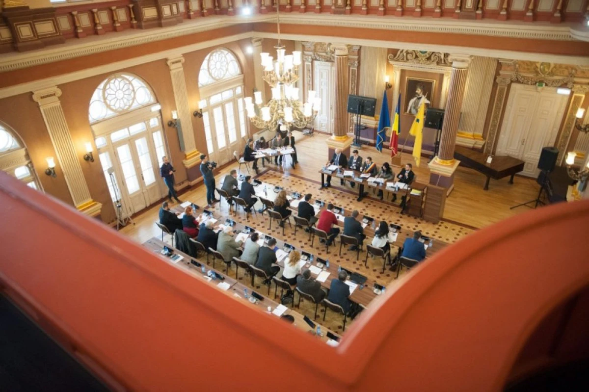 Liceele tehnologice au fost salvate. CLM a aprobat rețeaua școlară pentru 2017-2018