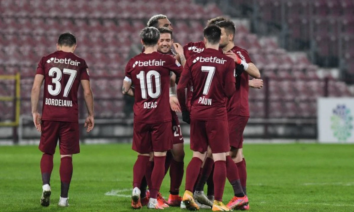Liderul CFR Cluj nu slăbeşte ritmul, în Liga 1! UTA deschide ultima etapă din 2021