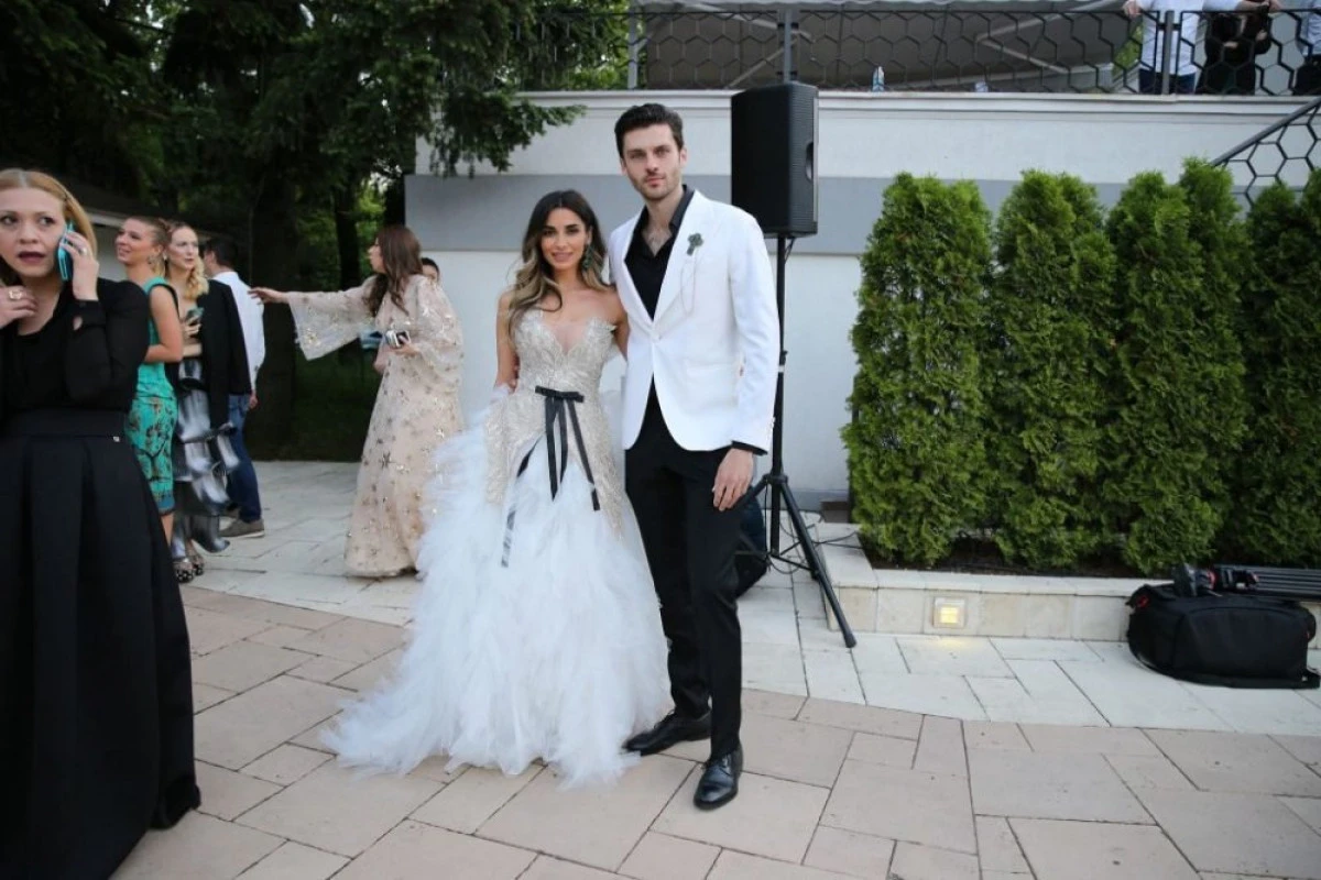 Lili Sandu se pregătește de nuntă