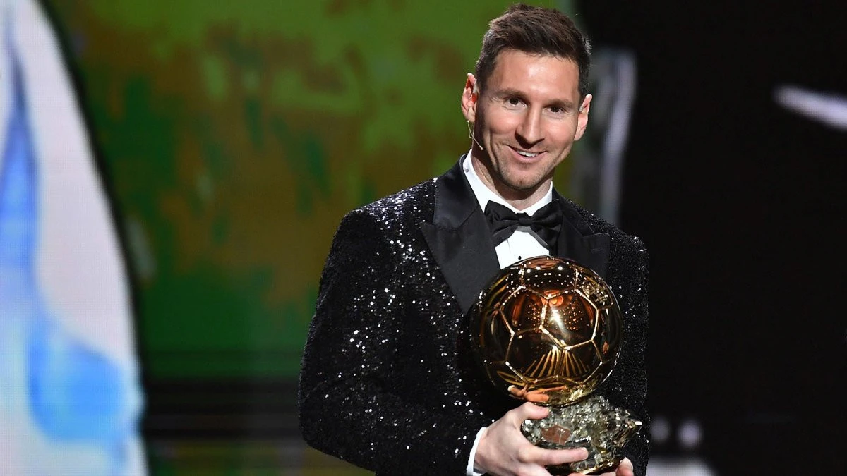 Lionel Messi a câştigat pentru a şaptea oară "Balonul de Aur", trofeu decernat la Paris