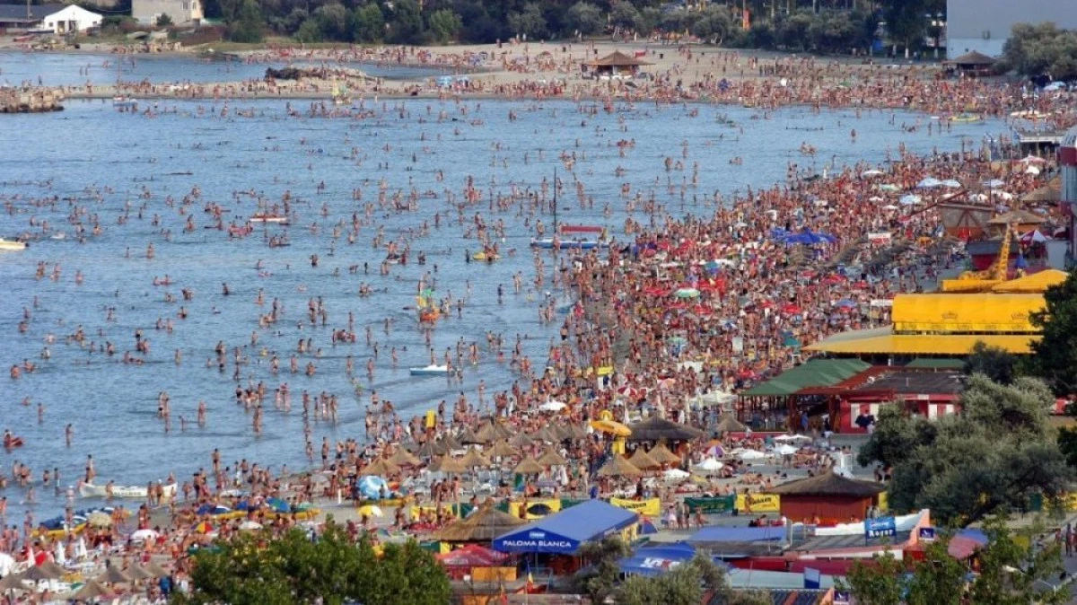 Litoralul românesc renaşte. Vânzările au crescut deja cu 30%
