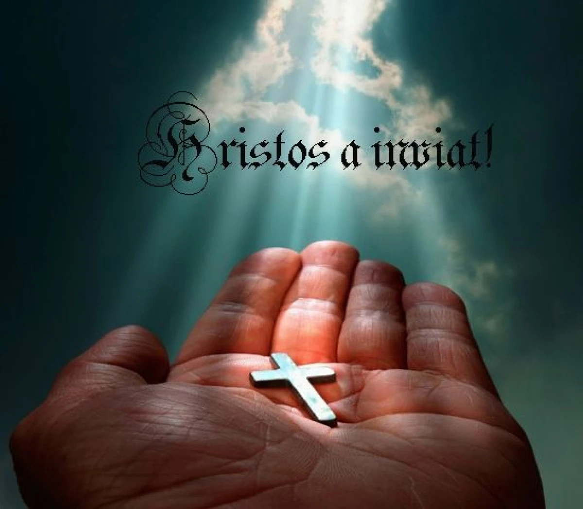 LIVEARAD.RO VA DORESTE UN PASTE FERICIT. HRISTOS A INVIAT !