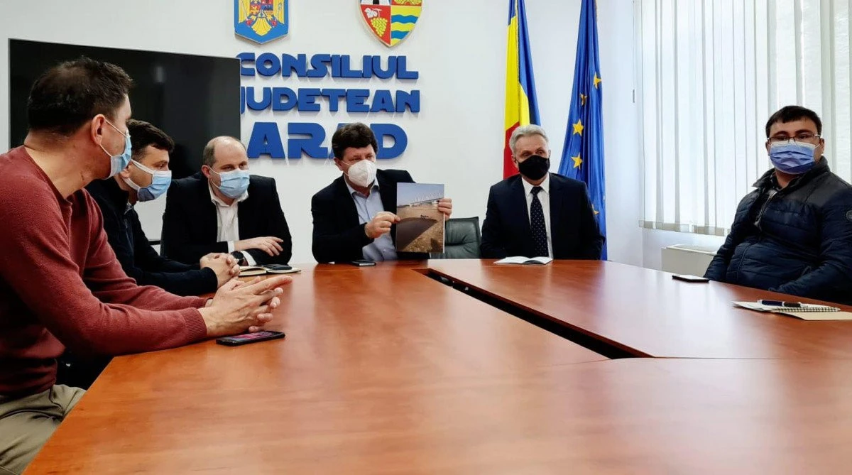 Locuitorii din zona Bata, supuși în permanență pericolului unor inundații catastrofale