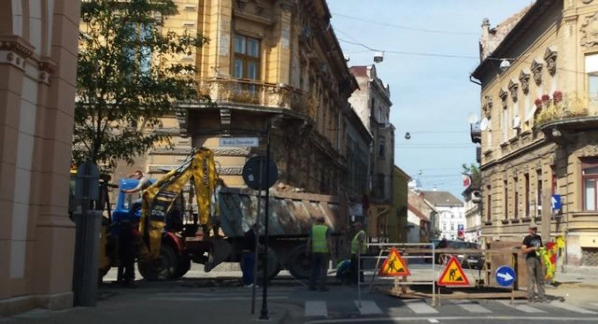LUCRARI MARCA FALCA: BULEVARDUL DECEBAL A FOST SPART DIN NOU