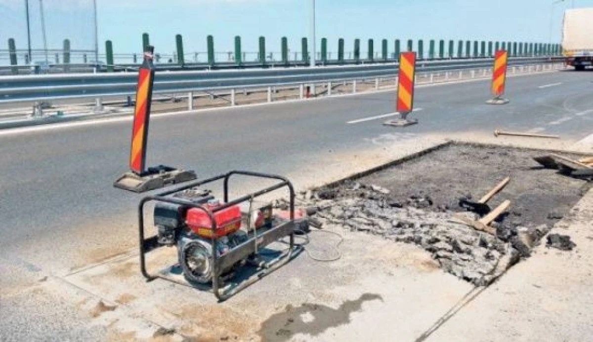 Lucrări pe autostrada Arad - Pecica. Traficul este restricționat