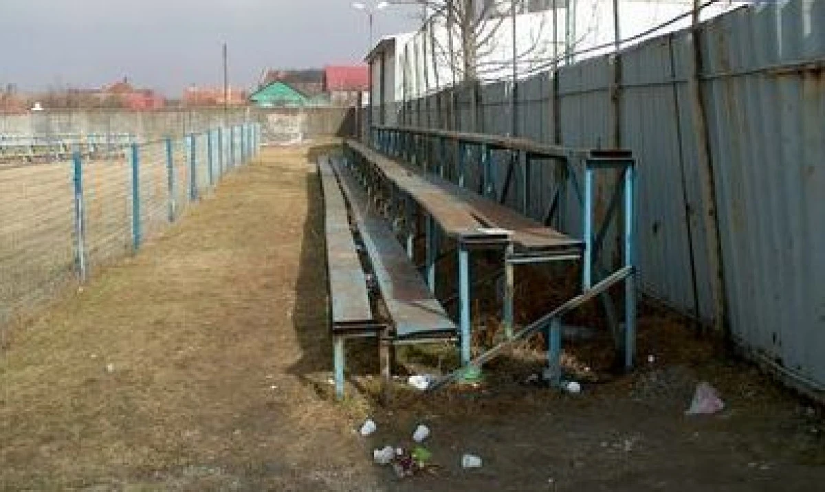 LUCRARILE STAGNEAZA LA STADIONUL MOTORUL, SUPORTER CLUB UTA VREA EXPLICATII