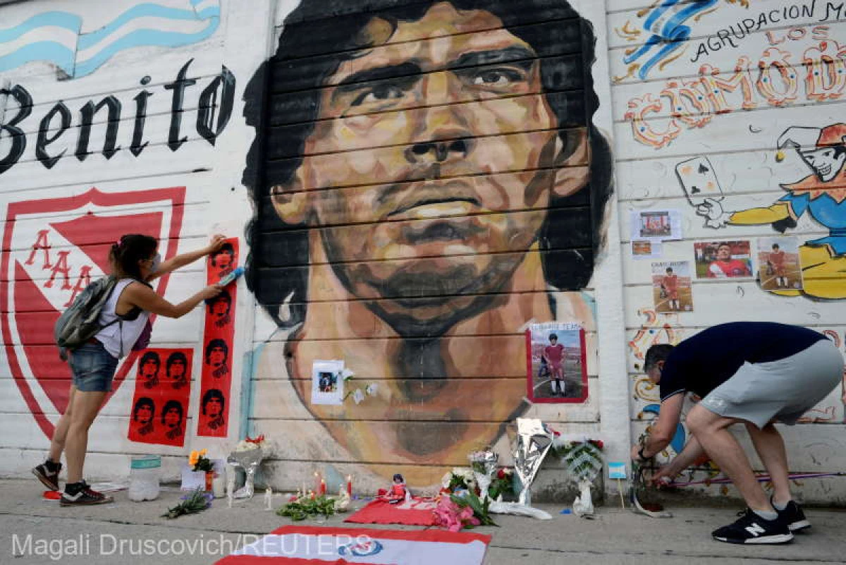 Lumea fotbalului deplânge dispariţia Zeului său, Diego Maradona! (FOTO&VIDEO)